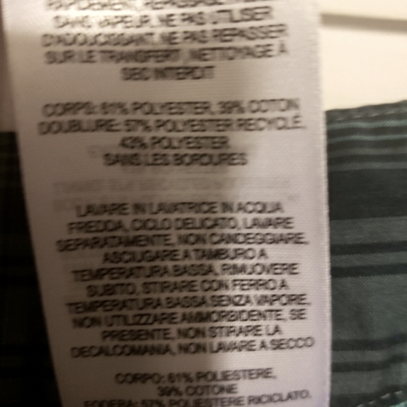 Columbia Sportswear Omni Shade Athliesure Golf Hiking Blue Plaid Woman 8 NWOT - Picture 11 of 11